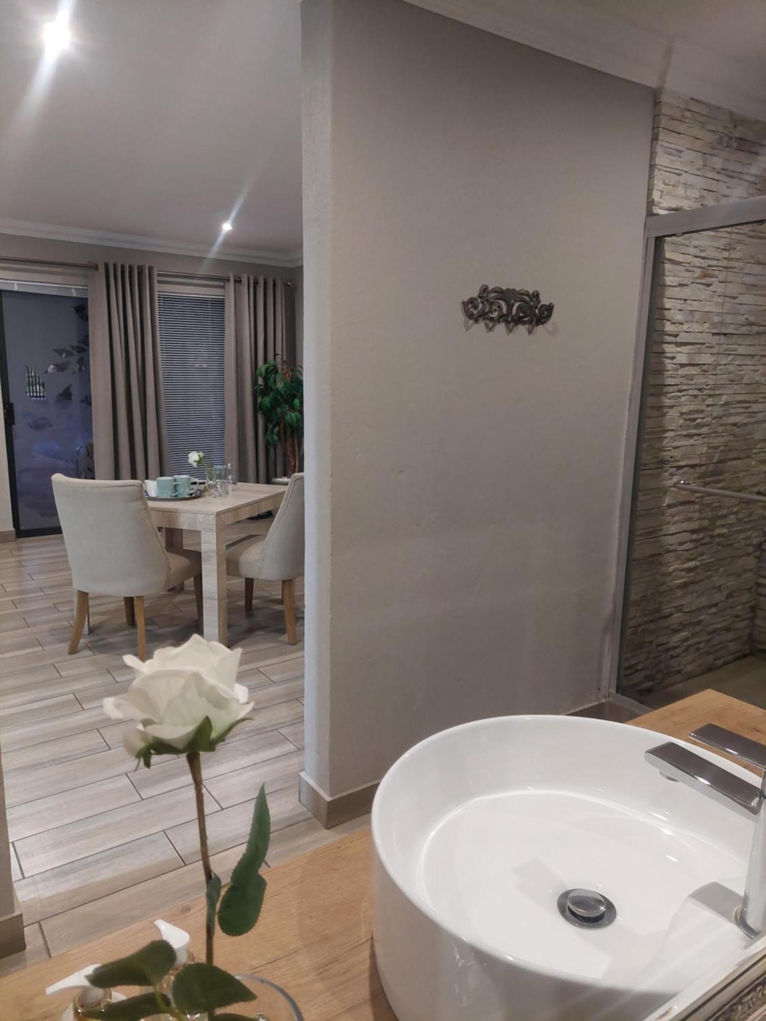 Bella Rosa Bed & Breakfast Potchefstroom Dış mekan fotoğraf